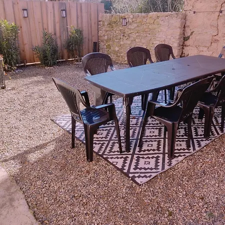 Superbe Grande Maison De Ville! *