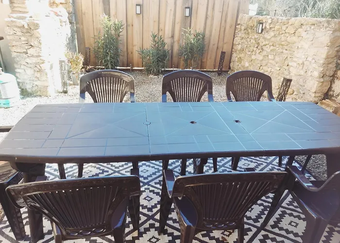 Superbe Grande Maison De Ville!