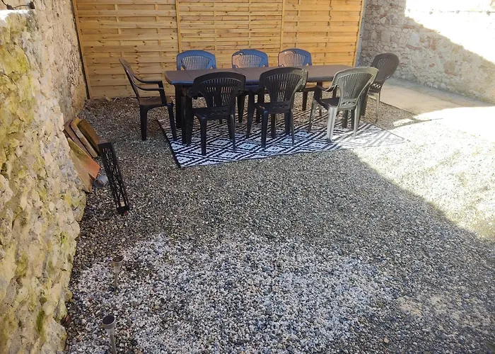 Hébergement de vacances Superbe Grande Maison De Ville! *